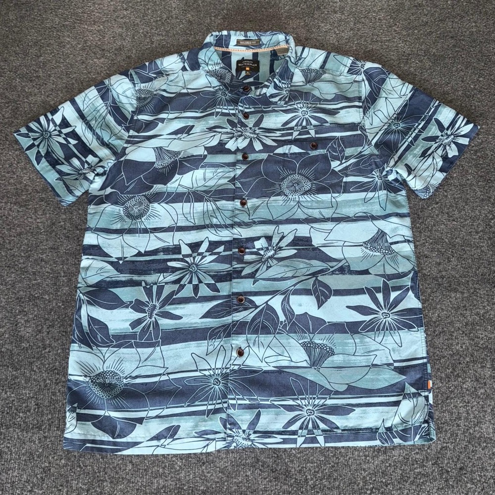 Quiksilver Blue Floral Casual Button Down Shirt